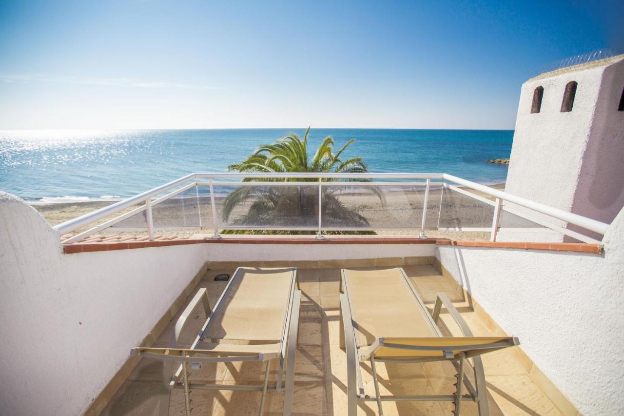 Mistral Seafront Up. Vistas Al Mar Apartment Mont-roig del Camp Bagian luar foto